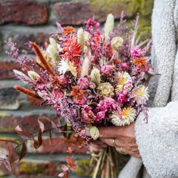 bouquet de fleurs séchées