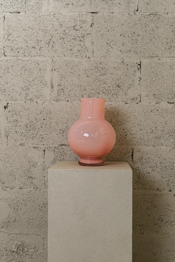 Vase en verre soufflé Bulle rose