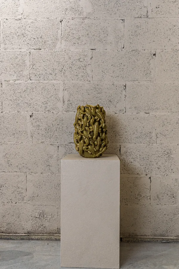 Vase Crustacés dorés